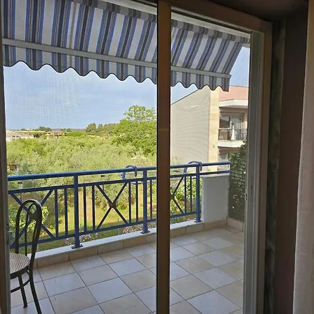 House 2-kallithea Halkidiki شقة *