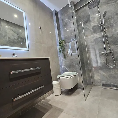 House 2-kallithea Halkidiki شقة